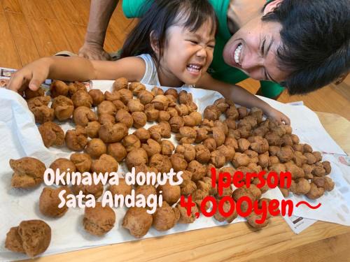 Okinawa Apartment | お子様連れ&動物好き大歓迎！産みたての卵を収穫体験できる宿