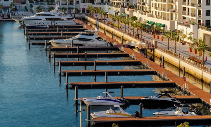 Dubai Apartment | 1 BDR , Unique location, Port De La Mer, Beach access