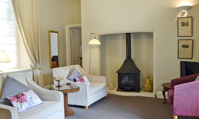 Axminster Cottage | 1 bedroom accommodation in Axminster