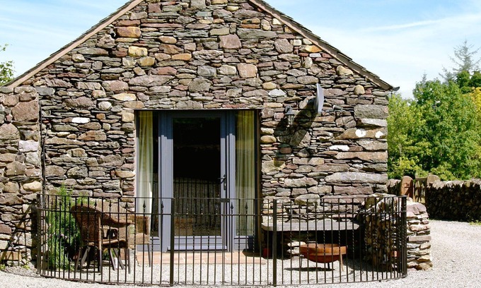 Penrith Cottage | 1 bedroom accommodation in Watermillock, near Ullswater