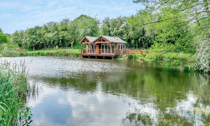 Stanton Upon Hine Heath Cottage | 1 bedroom accommodation in Telford