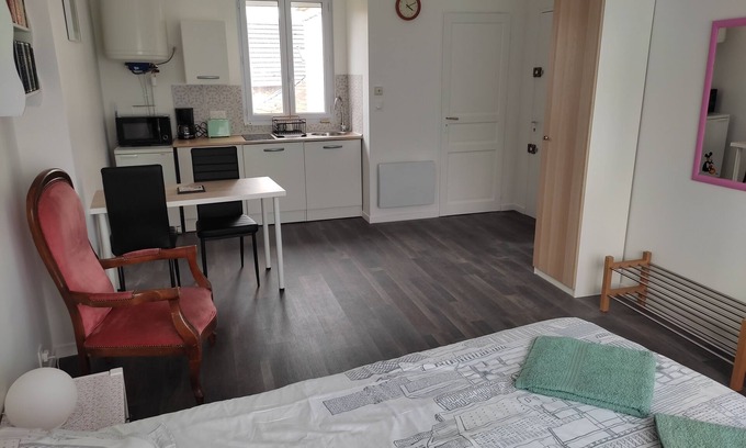 Gournay-sur-Marne Apartment | 1 Bedroom Apartment in Gournay-sur-Marne