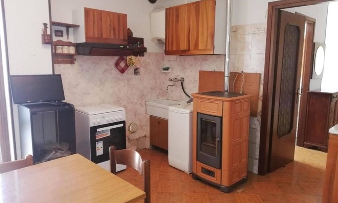 Bosco Chiesanuova Apartment | 1 Bedroom House