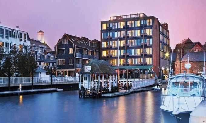 Yachting Village Condo | 1 Bedroom Suite w/Kitchenette, Sleeps 4, in Newport at Inn On The Harbor Resort