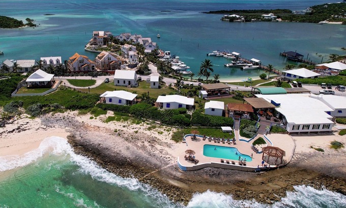 Hope Town Villa | 1 Bedroom Villa - Sunset Point, Abaco - Incognito Villa # 10