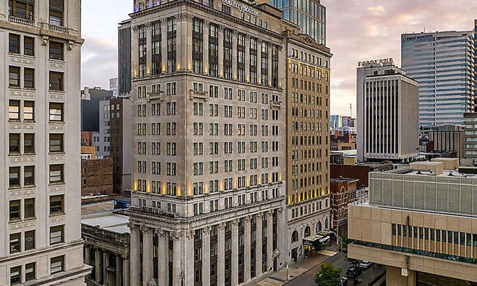 Downtown Nashville Hotel | 1 Bedroom w/King Bed, at Bluegreen Downtown Nashville Resort!