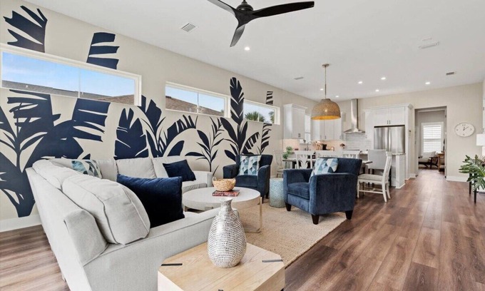 Jacksonville Beach House | 1 Block To Jax Beach: Trendy & Clean Beach Home