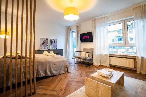 Wiesbaden Apartment | 1 BR Studio - ZENTRAL - TERRASSE - KÜCHE - WIFI - BUSINESS - RUHIG