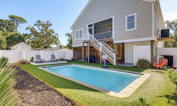 Tranquil Harbour House | < 1 Mi to Beach: Home w/Pool in Oak Island!
