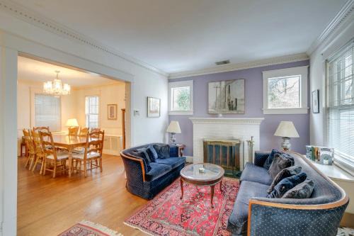 Arlington House | 1 Mi to East Falls Station Home with Office!