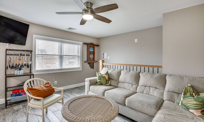 Brigantine Condo | 1 Mi to Marina District: Bright Duplex Condo