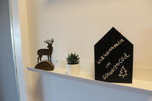 Schoenwald Apartment | 1-Zimmer-Apartment mit großem Balkon