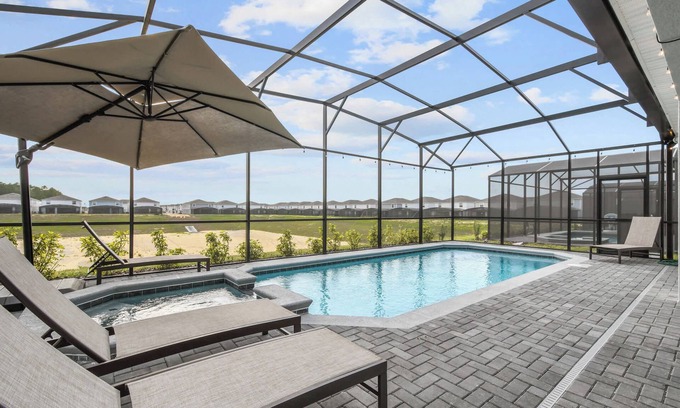 Davenport Villa | 10 bedroom luxury villa, Windsor Island
