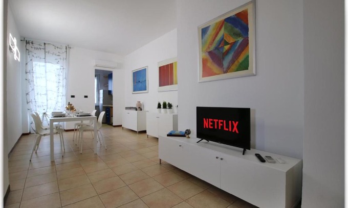Millefonti Apartment | [10 min metro] Palavela Suite