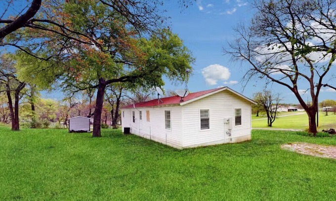 McKinney House | "10 min to Downtown McKinney: Perfect Retreat for Recharging After a Long Day