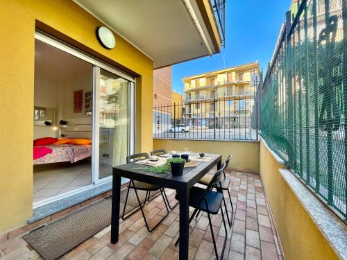 Ceriale Apartment | 100 meters from the Sea, Free Parking, WiFi
