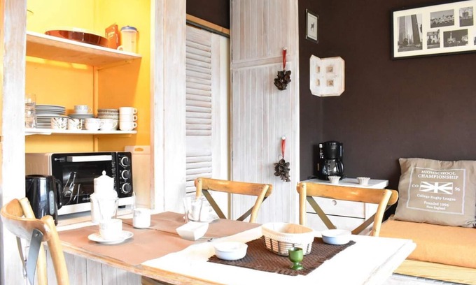 Meribel Apartment | 100m from ski slopes, ski locker, 28m², Méribel