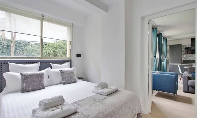 16th Arrondissement Apartment | 100sqm 3 bedroom located in Trocadero
