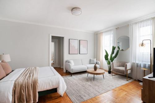 Flatiron District Apartment | 105 -5G Brand New Studio prime location Elevator