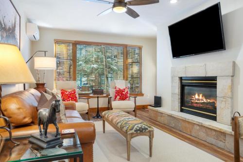 Edwards Apartment | 106 Pinecone Lodge