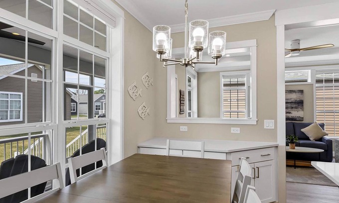 Marblehead House | 10850 E Bayshore Road 42
