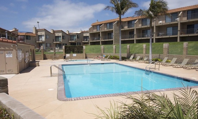 Downtown Condo | 109 Pismo Shores: 3 BR, 2.5 BA Condominium in Pismo Beach, Sleeps 8