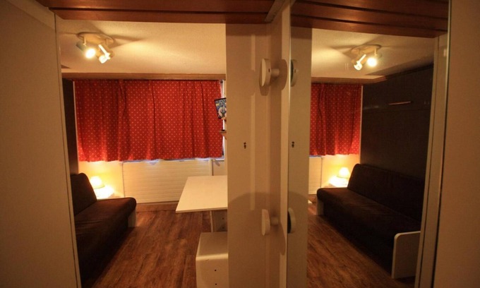 Tignes le Lac Apartment | 10m from ski slopes, 5th floor, tv, ski locker, 16m², Tignes