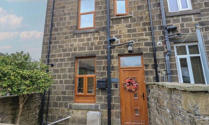 Haworth House | 11 BRONTE STREET, pet friendly, with open fire in Haworth