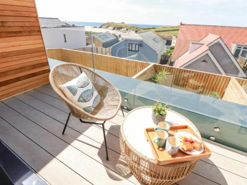 Porth House | 11 Ebbtide