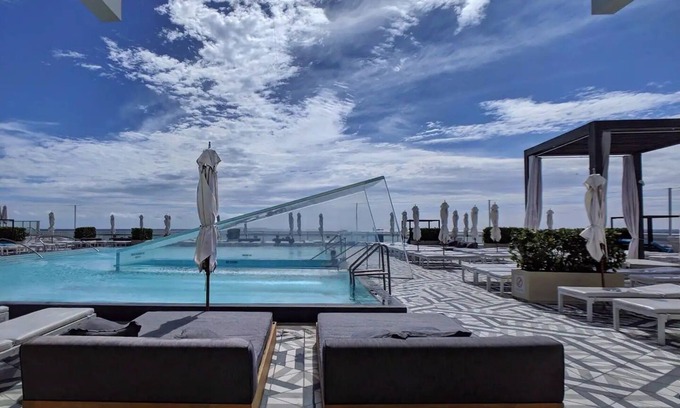Central Beach Condo | 1201 W S 1 Bedroom Condo by RedAwning