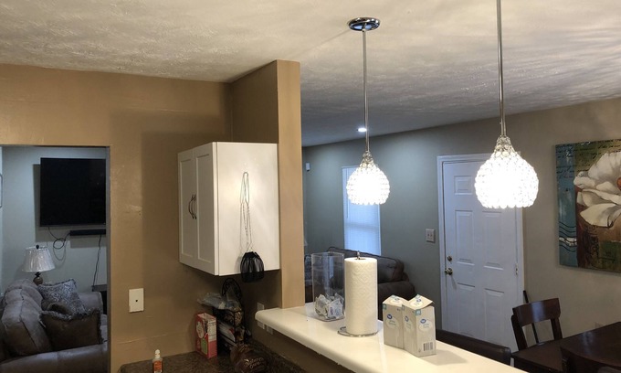 Capitol View House | 1220 Hartford Avenue Previous 4 star owner , Airbnb Happy New Year to All