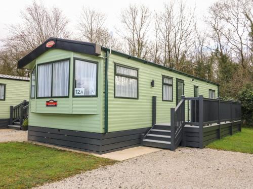 South Lakeland Leisure Village House | 12A Borwick Lakes