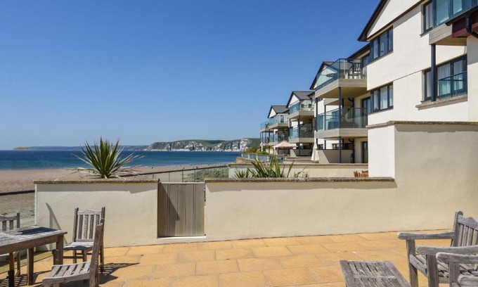 Bigbury-on-Sea House | 13 Burgh Island Causeway