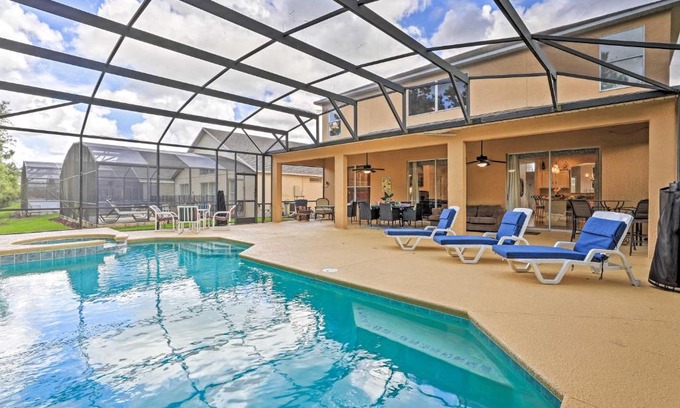 Kissimmee House | 14 Mi to Disney Parks Spacious Kissimmee Home