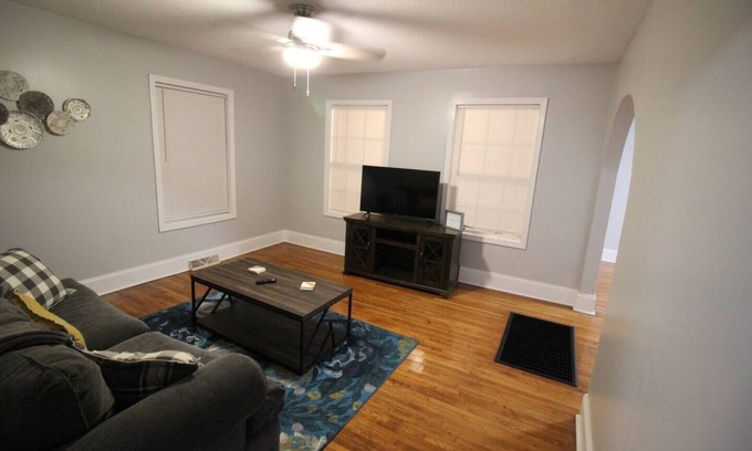 Dunean House | 14 Quiet Judson Getaway only 6 mins from DT GVL