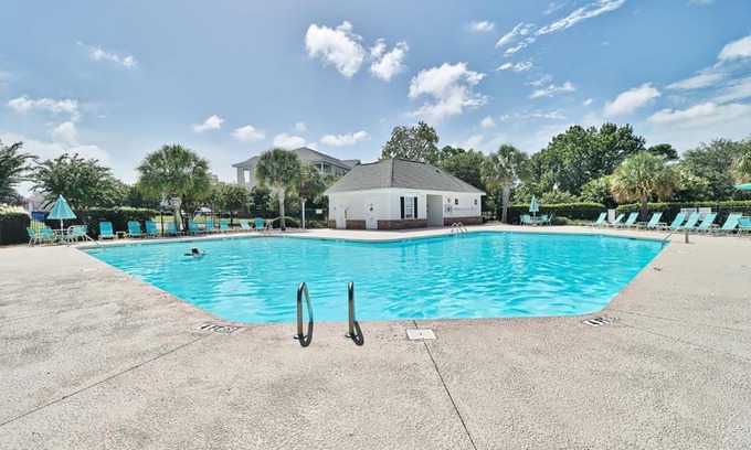 North Myrtle Beach Apartment | 1612 Ironwood home