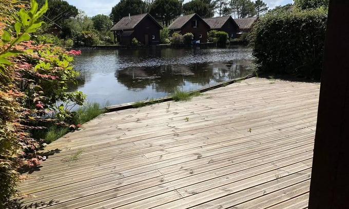 Hourtin Ski Chalet | 172 - Chalet coup de coeur Hourtin Port - calm, nature, and the lake at your feet!