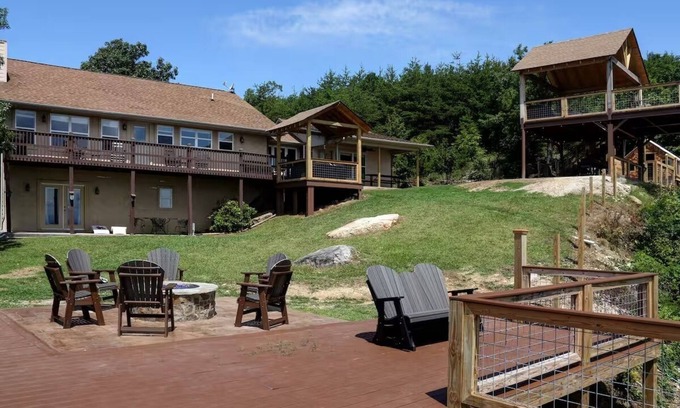Sevierville Cabin | 180° Smoky Views Hot Tub Game & Movie Room