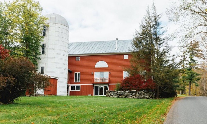 Ancram House | 1800's Renovated Barn w/ Firepit on 11 Acres