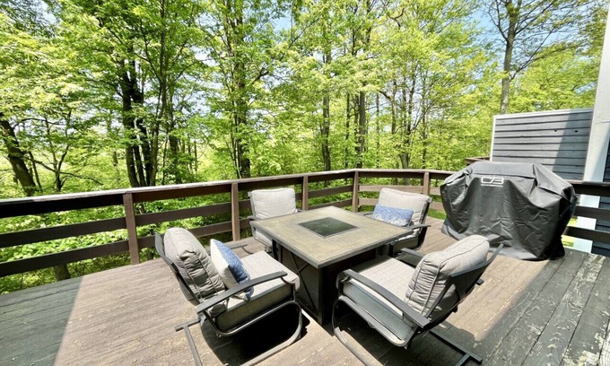 Jefferson Township House | 1827 Eagles Ridge Terrace