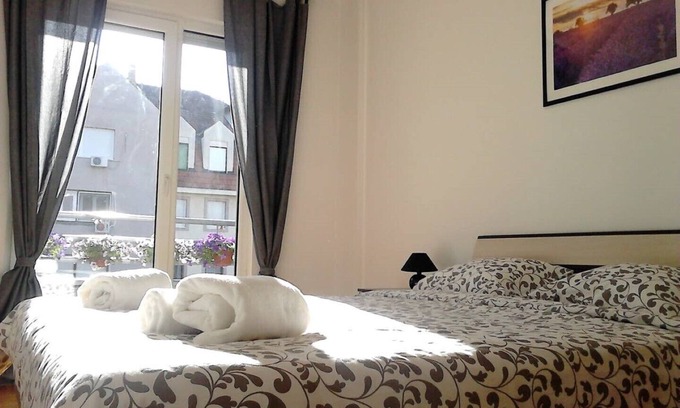 Novi Sad Apartment | 1Bd apartment in the center next to Danube