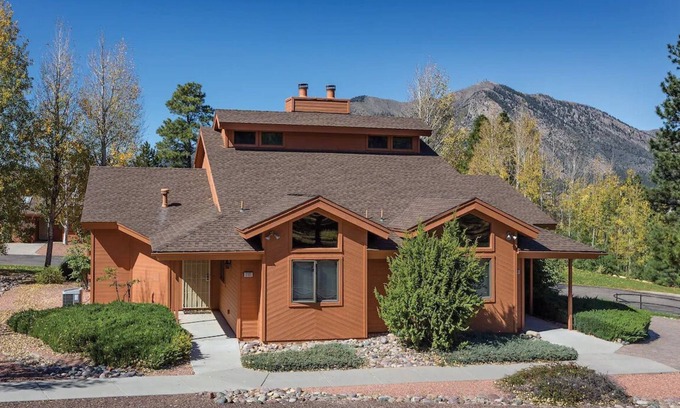 Flagstaff Resort | 1Bed/1Bath - Beautiful Flagstaff Location with Pools, Golf, and More!