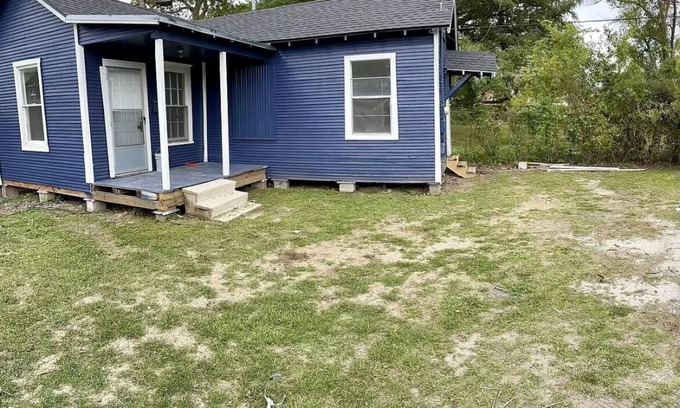 Beaumont House | 1Bed and 1Bath house for Rent