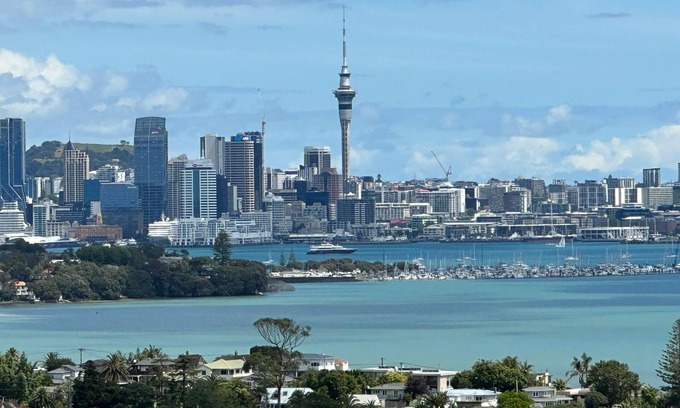 Takapuna Apartment | 1br apt near Takapuna Beach with Ocean View