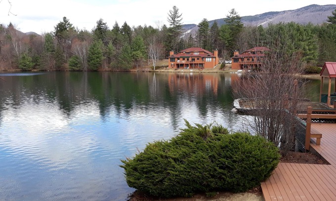 North Woodstock Condo | 1BR condo near Recreation Center, pool and hot tub