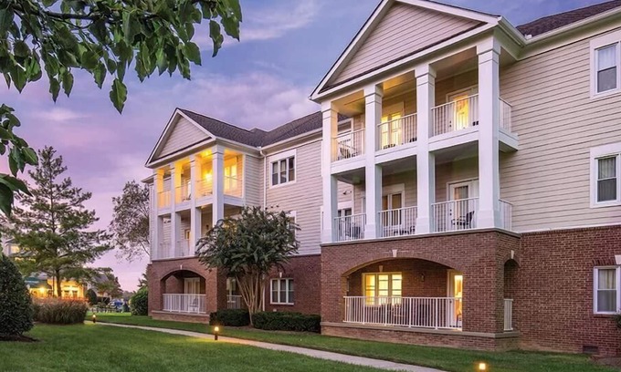 Pennington Bend Condo | 1br Deluxe Condo on the River!