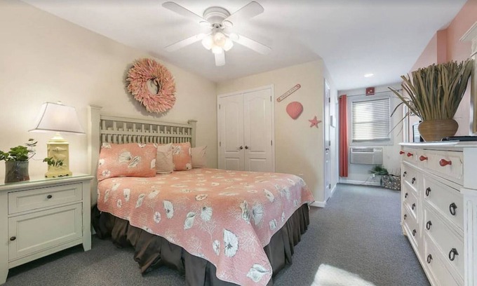 Beach Haven Condo | 1BR Ocean Block Condo – 140’ from the Beach