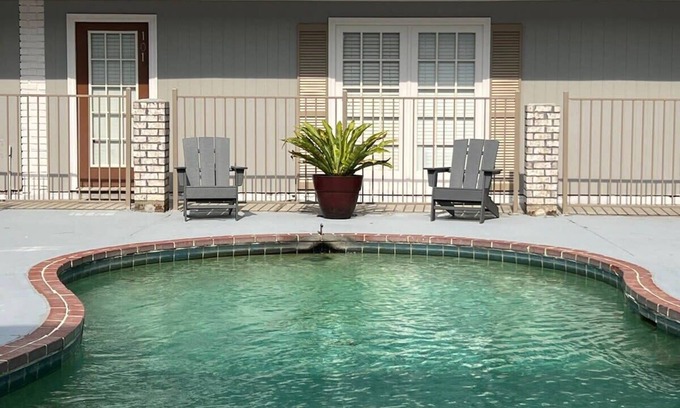 Highlands - Perkins Apartment | 1st floor 2 bedroom washer & dryer