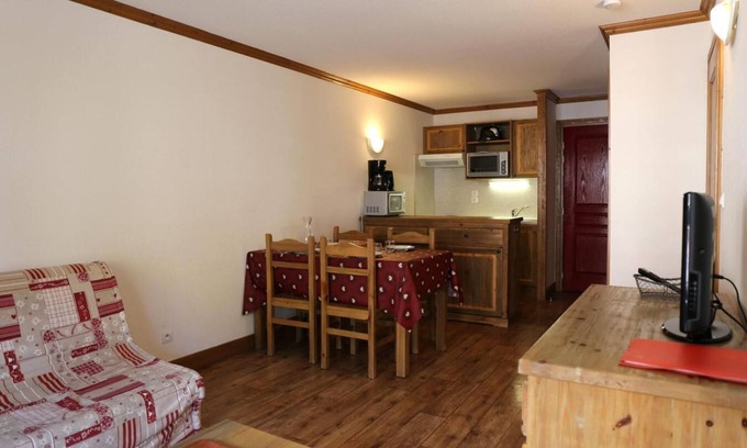 Aussois Apartment | 1st floor, balcony, tv, ski locker, 41m², Aussois