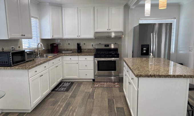 Garden Grove House | 2.9 mi-Disney/Ca Adventure 3.2